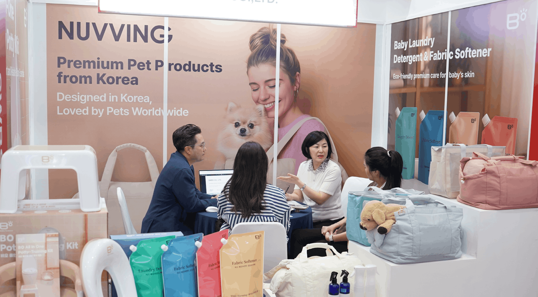 モーダルウィンドウで表示します。